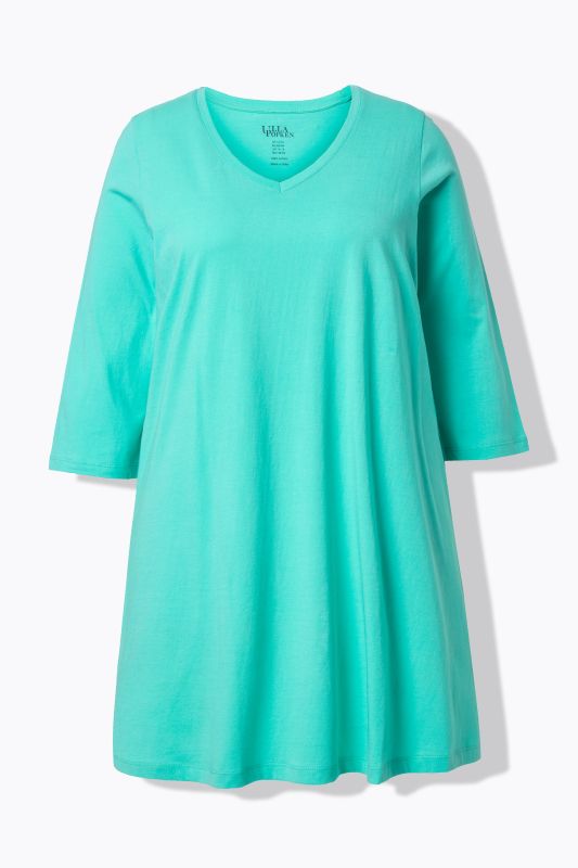 T-shirt long, coupe évasée, décolleté en V et manches 3/4