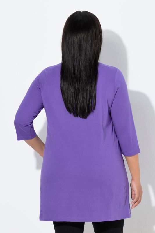 T-shirt long, coupe évasée, décolleté en V et manches 3/4
