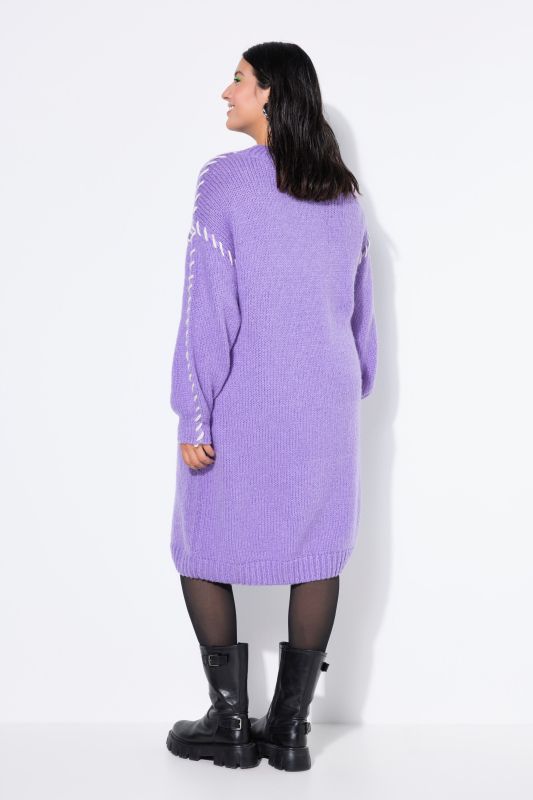 Robe en maille oversize, coutures fantaisie