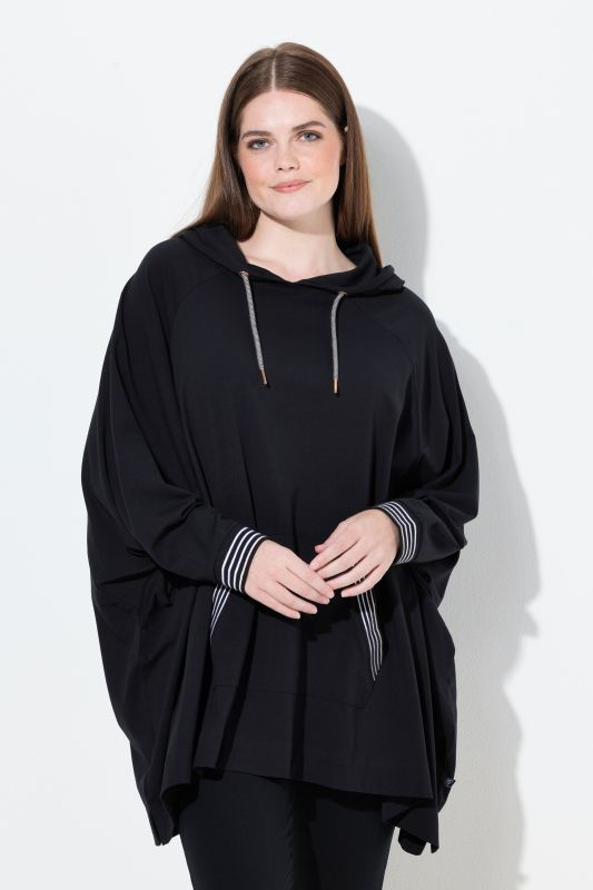 Poncho d'intérieur oversize, capuche et manches longues