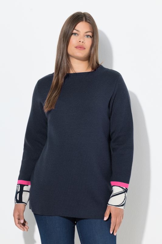 Pull en maille. Manches longues et col roulé