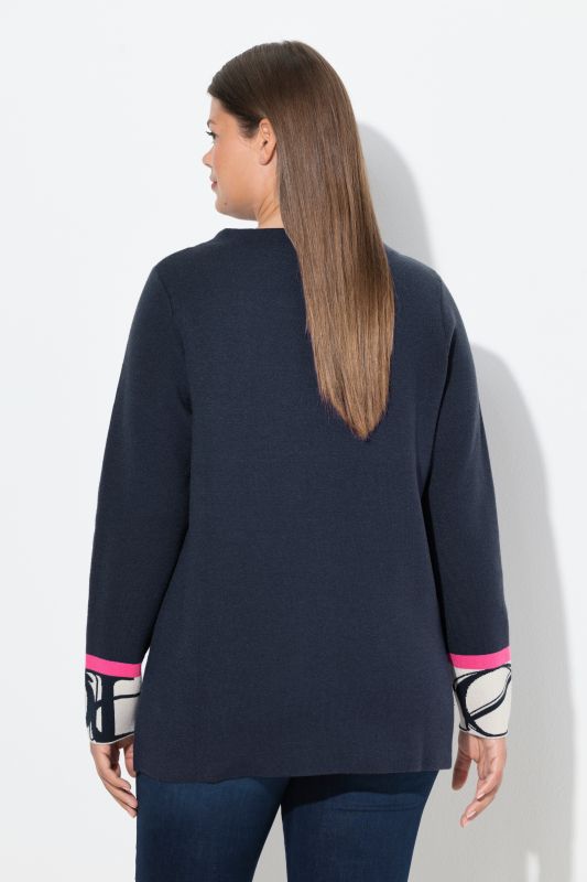 Pull en maille. Manches longues et col roulé