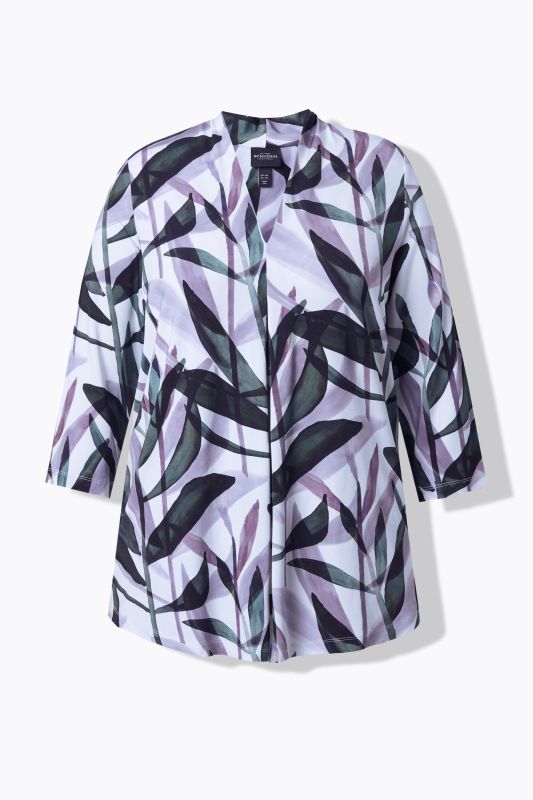 T-shirt au tombé fluide, motif feuilles, col calice et manches 3/4, coupe évasée