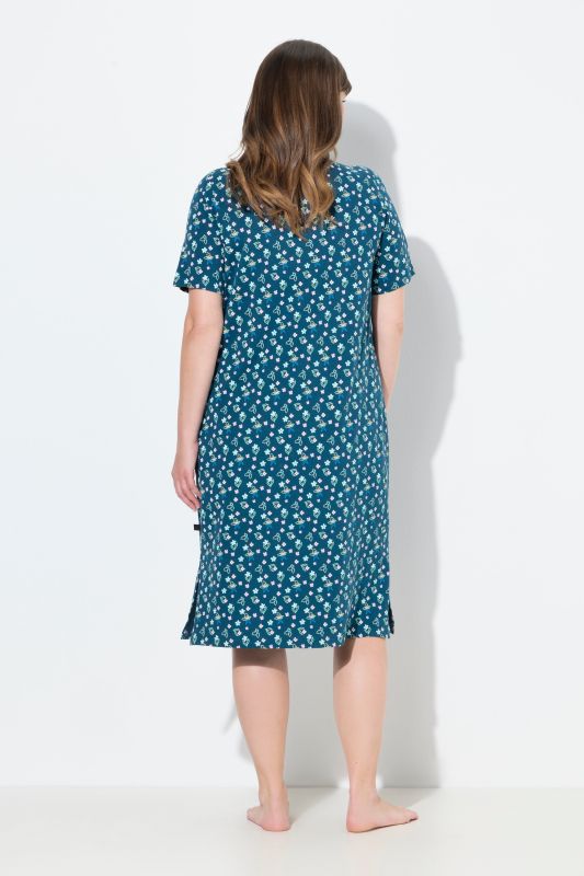 Chemise de nuit 0 fleurs, décolleté rond et manches courtes
