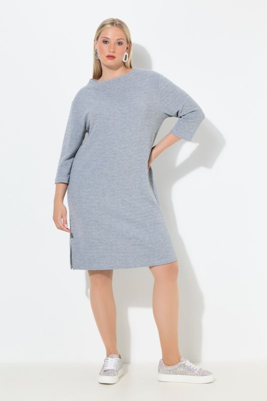 Robe en maille texturée, encolure bateau et manches 3/4