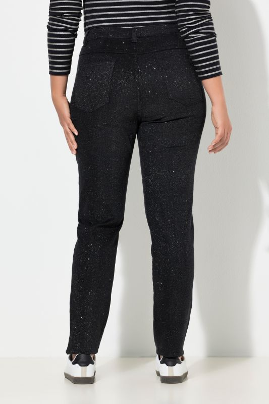 Jean taille haute. Coupe slim