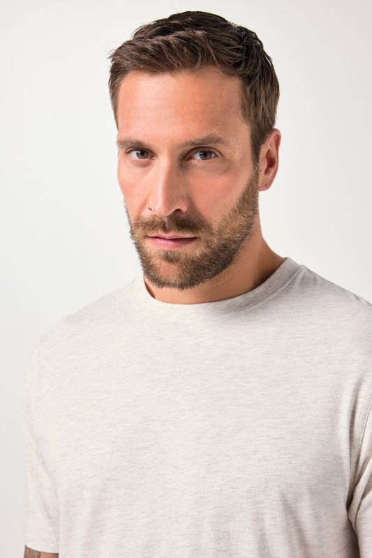 T-shirt Basic en coton peigné, col rond - jusqu'au 8 XL