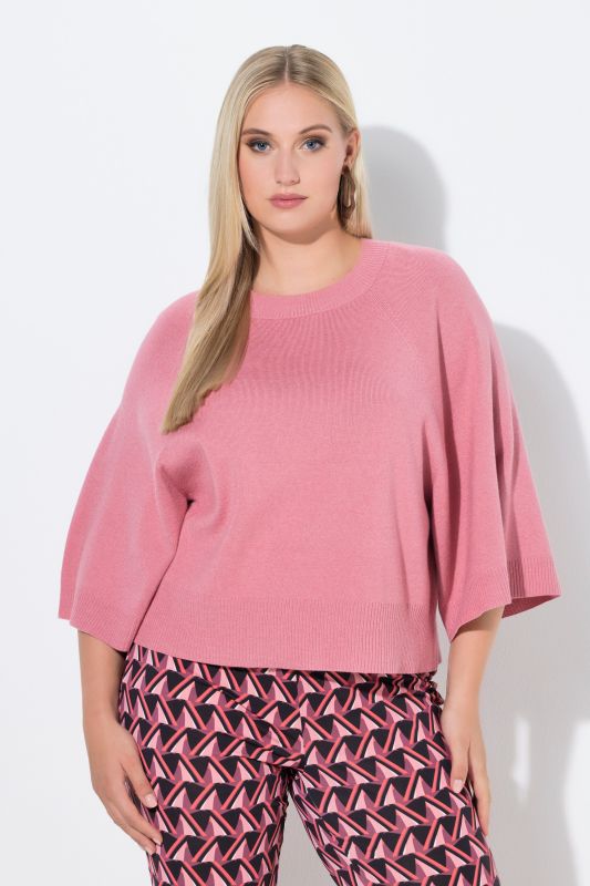 Pull court à col rond et manches 3/4