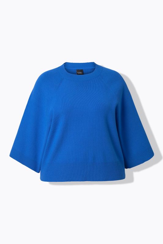 Pull court à col rond et manches 3/4