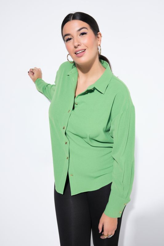 Chemisier oversize. Boutons fantaisie