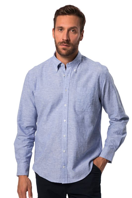 Chemise en lin mélangé. Manches longues et col à pointes boutonnées - coupe Modern Fit
