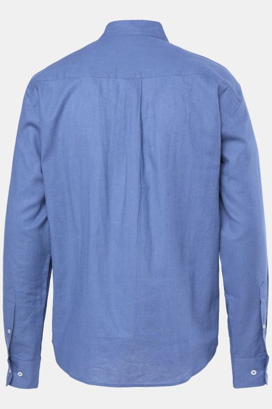 Chemise en lin mélangé. Manches longues et col à pointes boutonnées - coupe Modern Fit