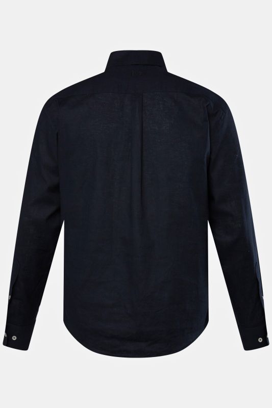 Chemise en lin mélangé. Manches longues et col à pointes boutonnées - coupe Modern Fit