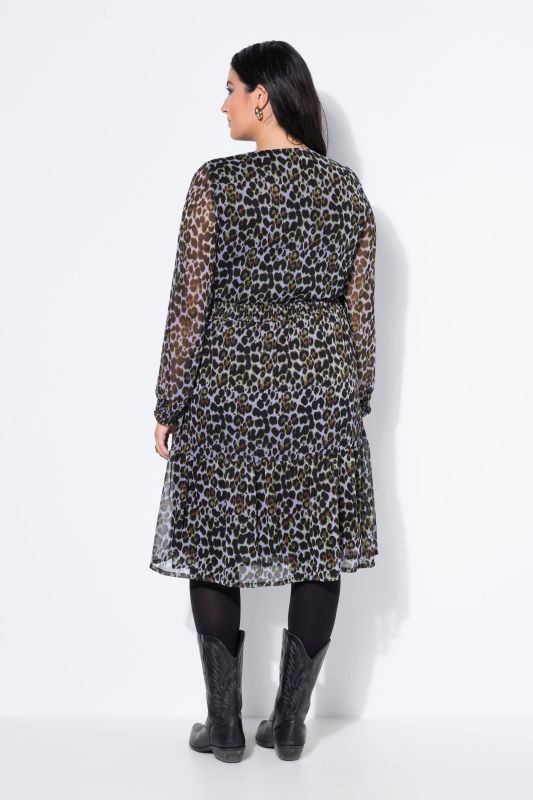 Robe midi doublée, motif léopard et volant à la base, coupe évasée