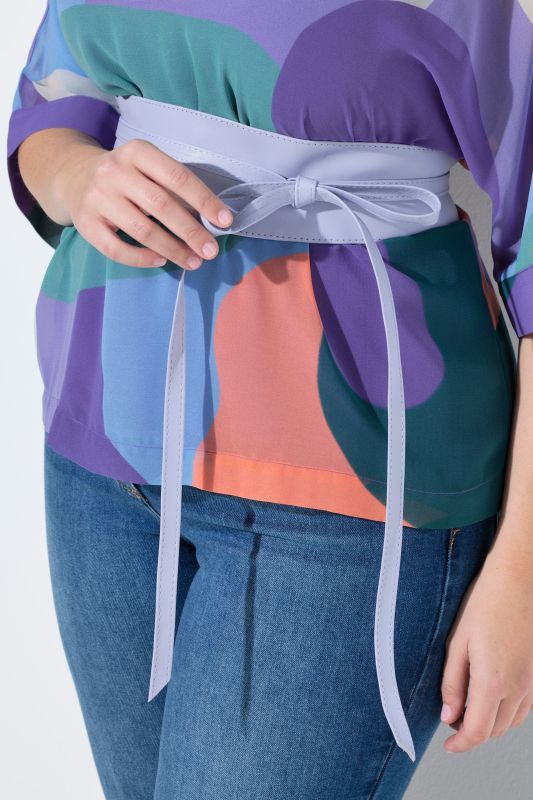 Ceinture en cuir à nouer. Longs rubans