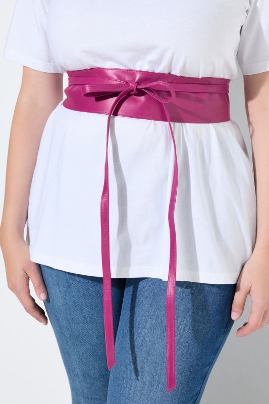 Ceinture en cuir à nouer. Longs rubans