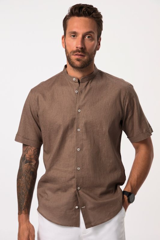 Chemise en lin mélangé, manches courtes et col officier, coupe Modern Fit