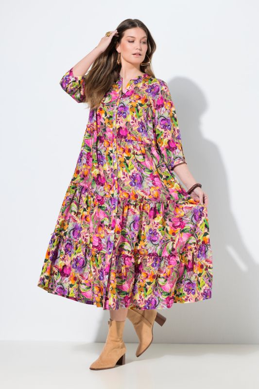 Robe midi avec boutons, col montant et décolleté en V, manches 3/4