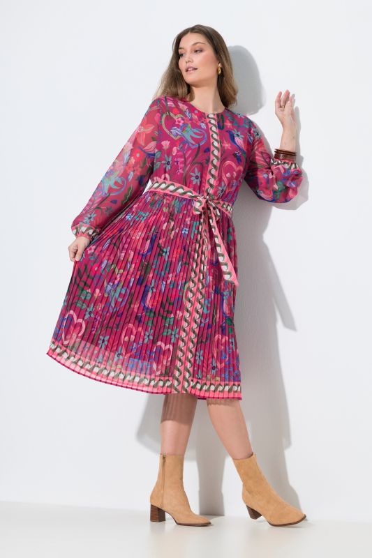 Robe midi décolleté rond et manches longues, jupe plissée, coupe évasée