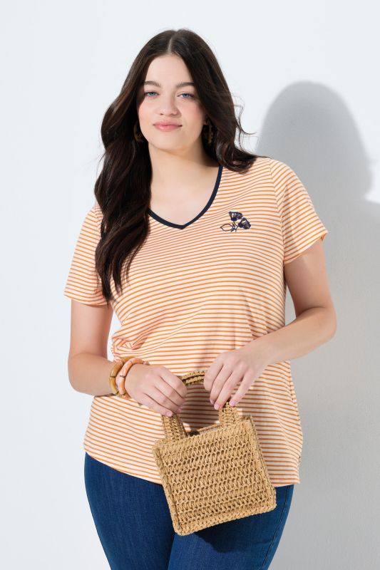 T-shirt rayé en coton bio, décolleté en V et manches courtes