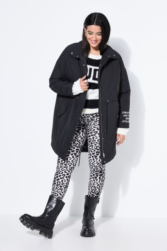 Parka à capuche, message brodé et coupe évasée