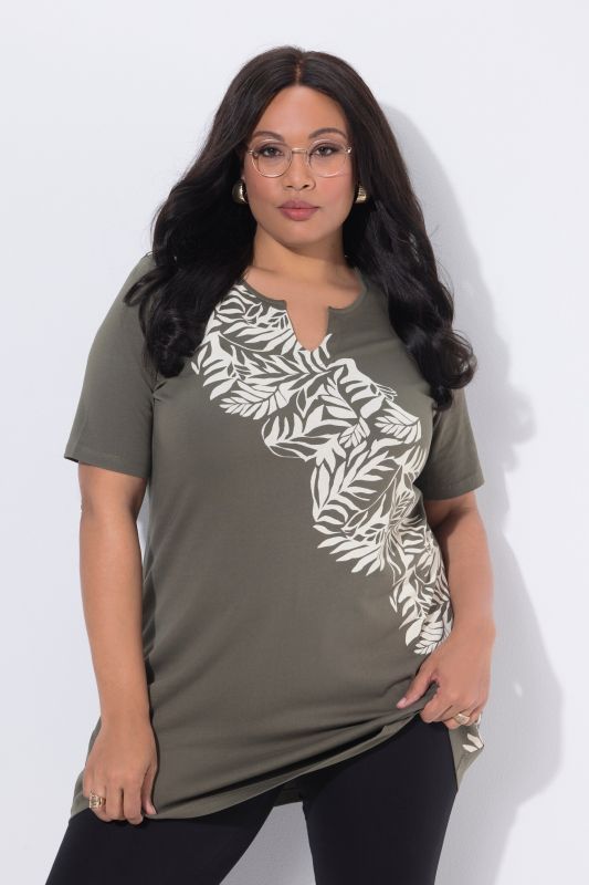 T-shirt long coupe évasée, manches courtes et col tunisien