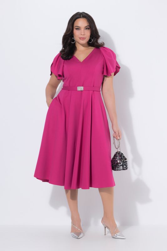 Robe de soirée longueur midi, décolleté en V et ruban fantaisie aux épaules