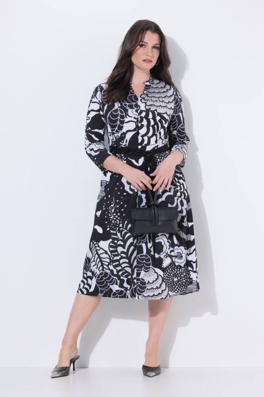 T-shirt au tombé fluide, motif graphique, décolleté en V et manches 3/4