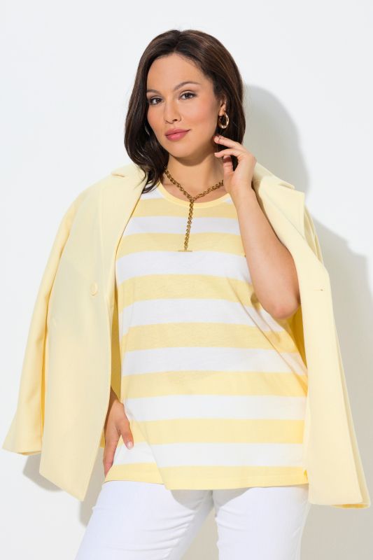 T-shirt rayé, coupe Classic Fit, col rond et manches courtes