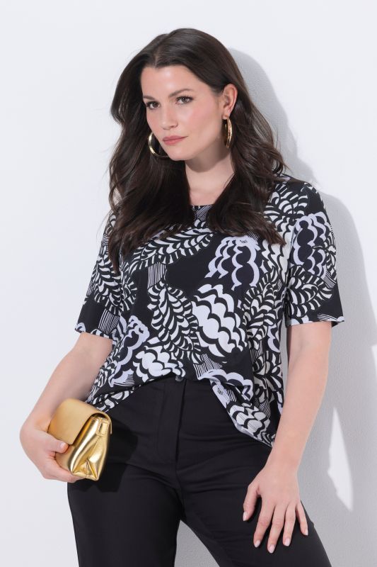 T-shirt au tombé fluide, coupe évasée, col rond et manches courtes