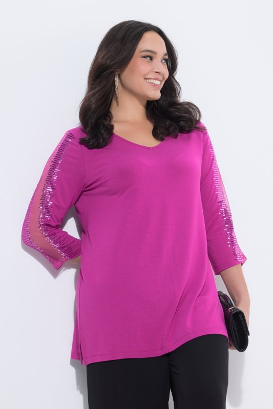 T-shirt décolleté en V et manches 3/4, manches avec bande en mesh habillée de paillettes