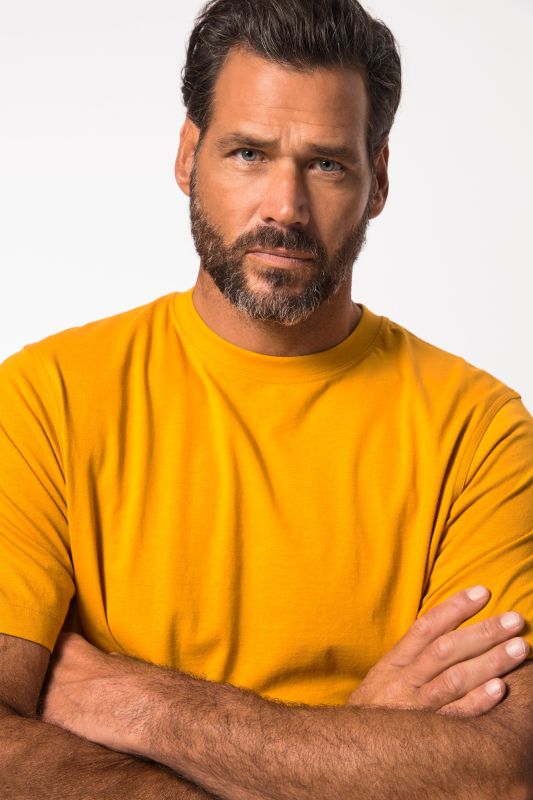 T-shirt Basic en coton peigné, col rond - jusqu'au 8 XL