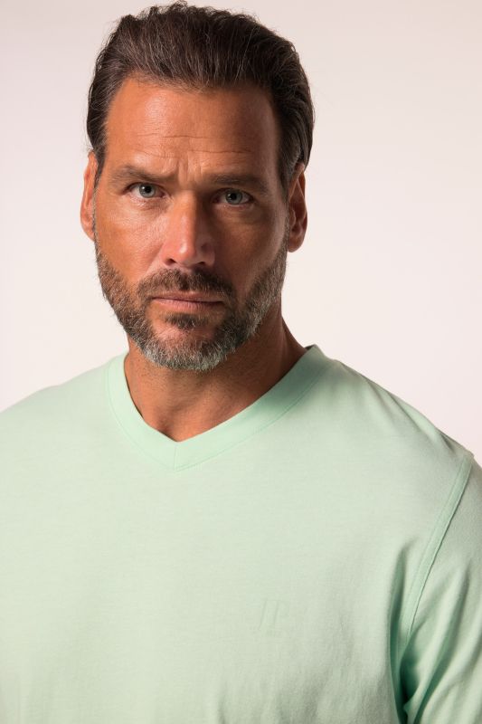 T-shirts, collection Basic, lot de 2. Col en V et manches courtes - jusqu'au 8XL