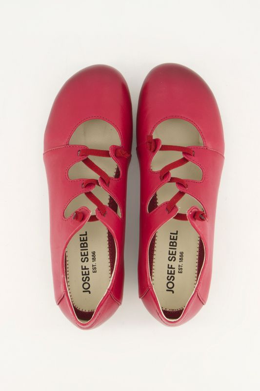 Chaussures en cuir Josef Seibel. Semelle de couleur. Largeur H