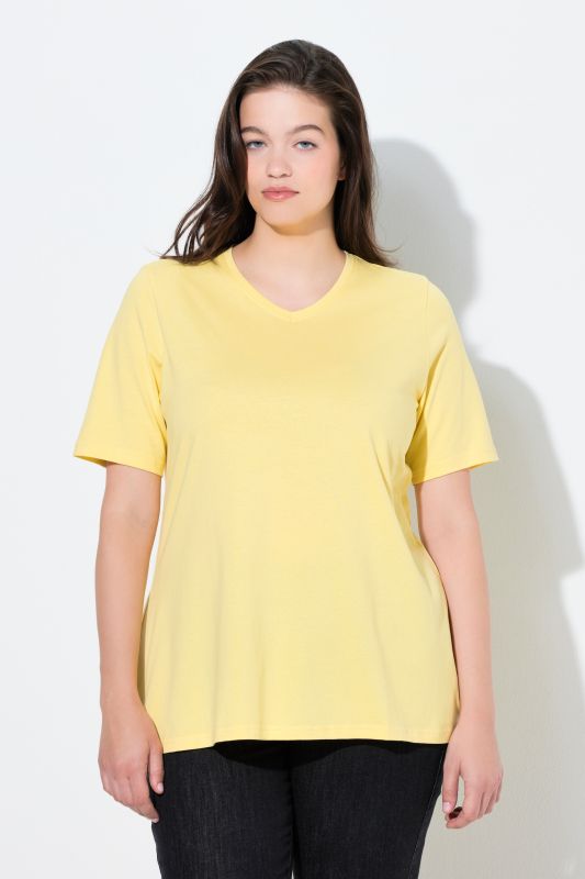 T-shirts en coton bio. Col en V et manches courtes. Lot de 2