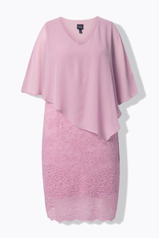 Robe de soirée en jersey. Cape en mousseline. Bas de jupe en dentelle. Manches 3/4