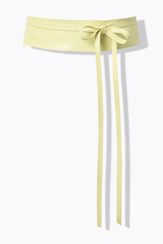 Ceinture en cuir à nouer. Longs rubans