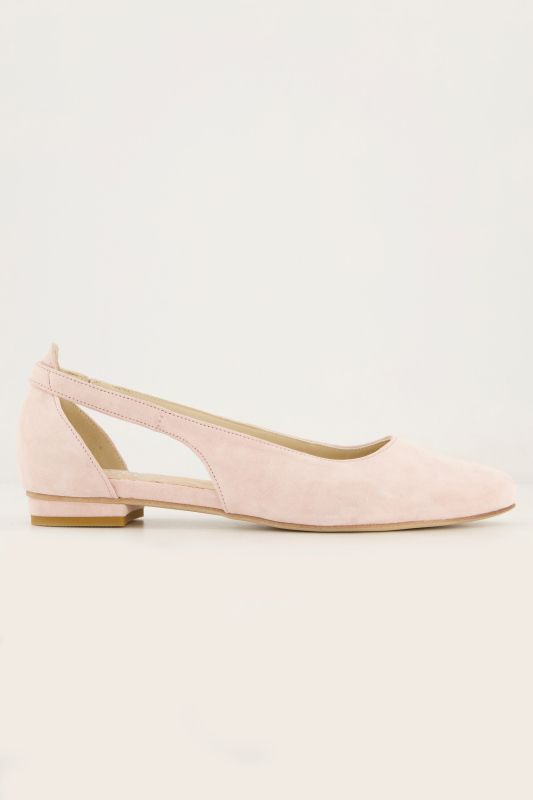 Ballerines en cuir, découpe, largeur H