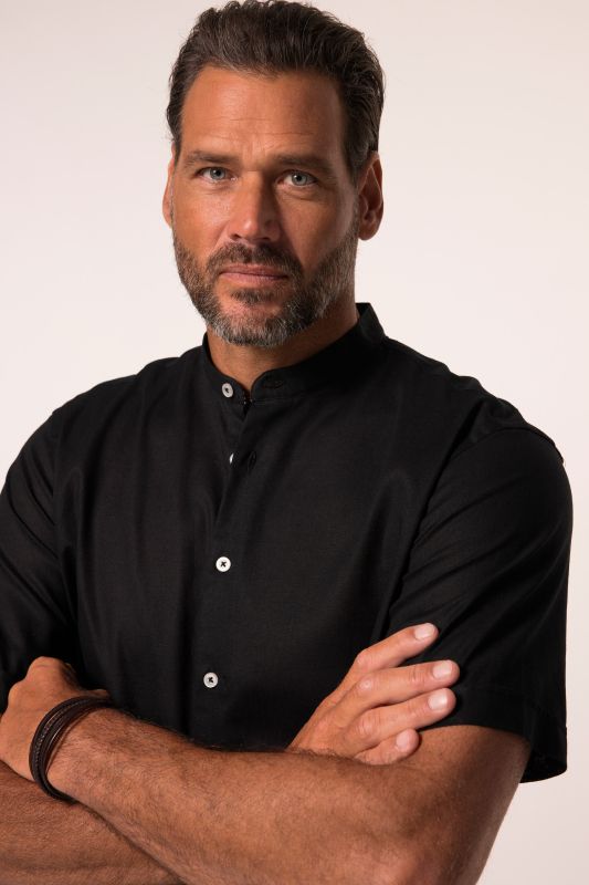 Chemise en lin mélangé, manches courtes et col officier, coupe Modern Fit