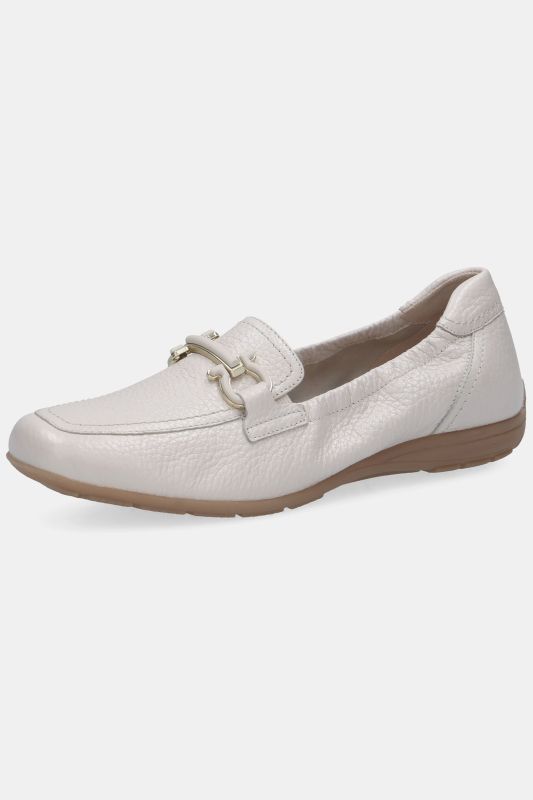 Mocassins en cuir Caprice à barrette fantaisie. Semelle intérieure amovible. Largeur confortable