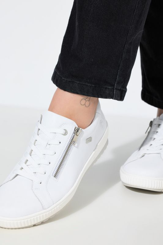 Baskets techniques en cuir Remonte, modèle imperméable - largeur G