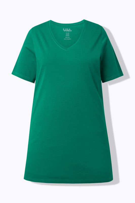 T-shirt long. Manches courtes et col V. Coupe évasée