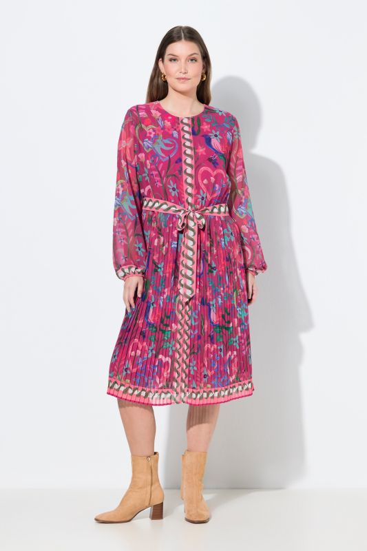 Robe midi décolleté rond et manches longues, jupe plissée, coupe évasée