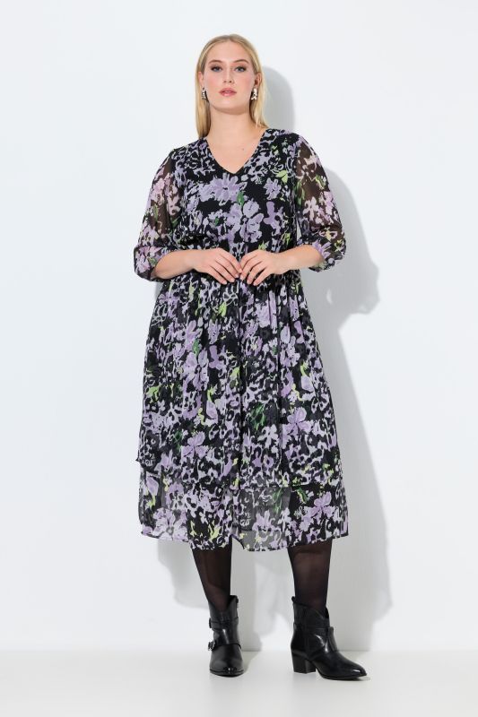 Robe midi en mousseline à fleurs, décolleté en V et manches 3/4, coupe évasée
