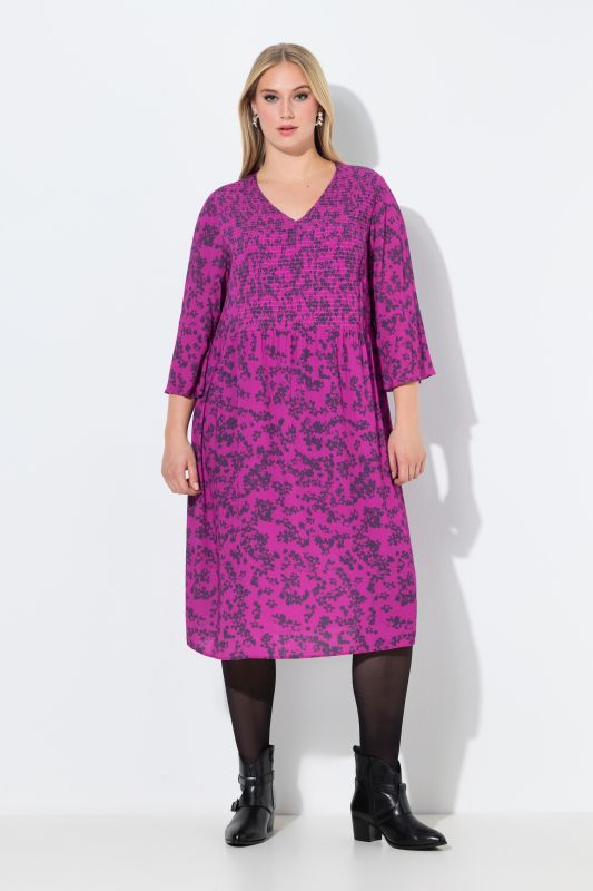 Robe midi, décolleté en V et manches 3/4, motif à fleurs, coupe évasée