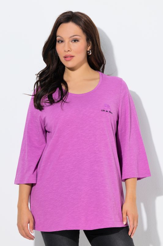 T-shirt motif fleur, coupe Classic Fit, col rond et manches 3/4 cloche