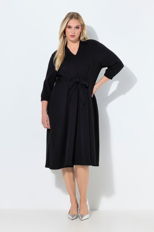 Robe en molleton de modal mélangé, col chemise et manches 3/4, coupe évasée