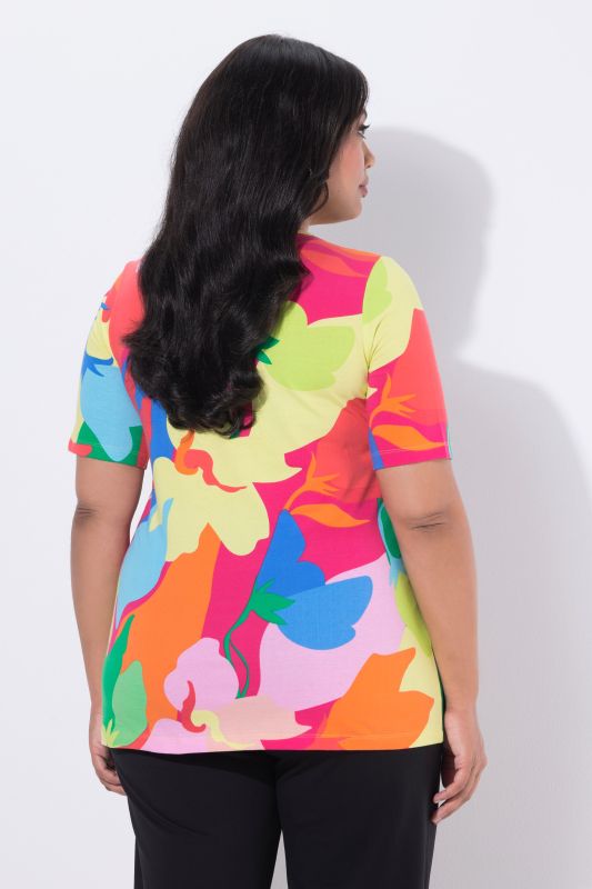 T-shirt col rond et manches courtes, coupe évasée