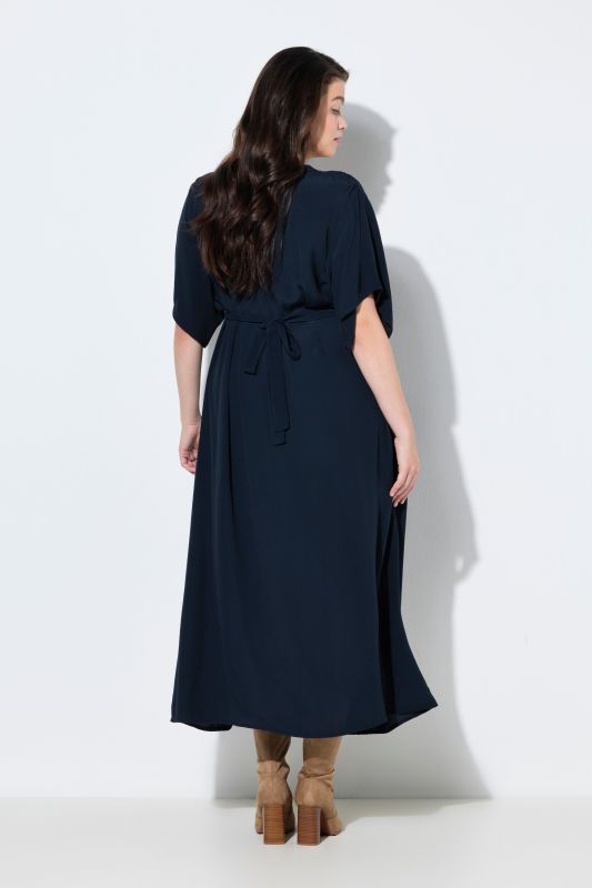 Robe-blouse maxi, manches courtes et décolleté en V, esprit cache-cœur