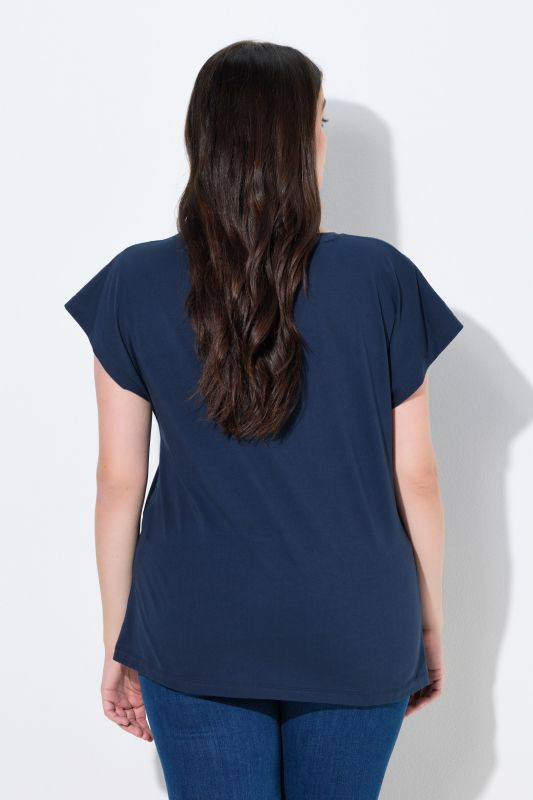 T-shirt en coton bio, empiècement en crochet, col rond et manches courtes